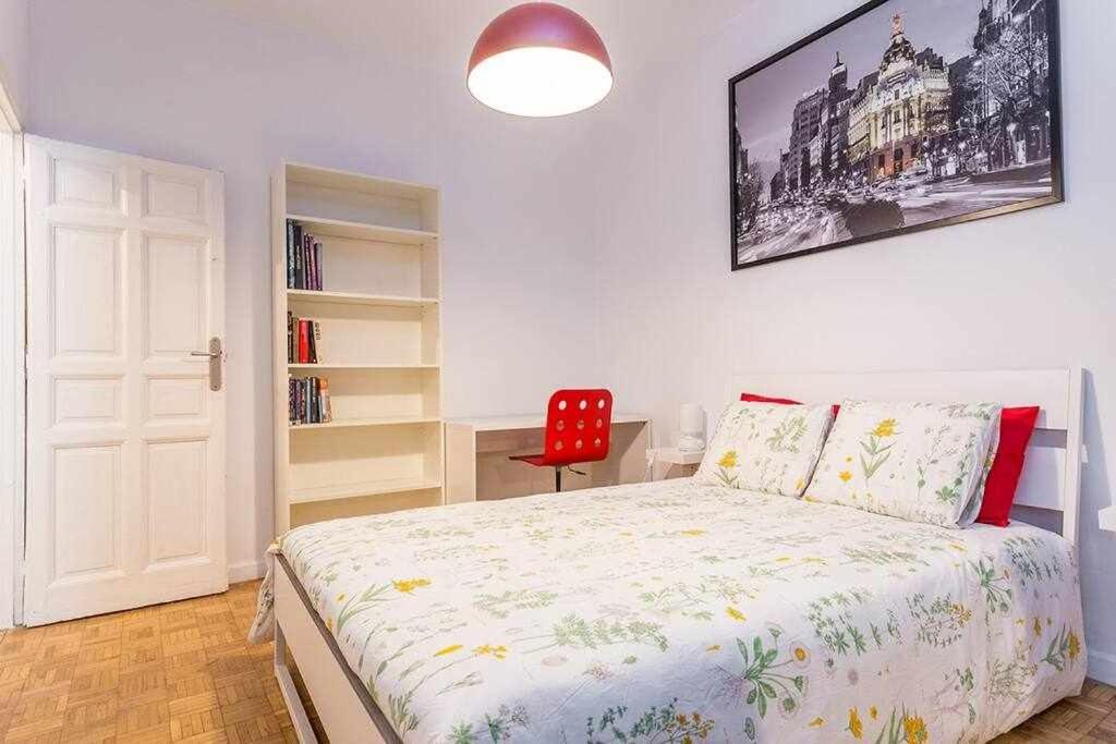 Ferienwohnung Piso Confortable Y Centrico Madrid Exterior foto