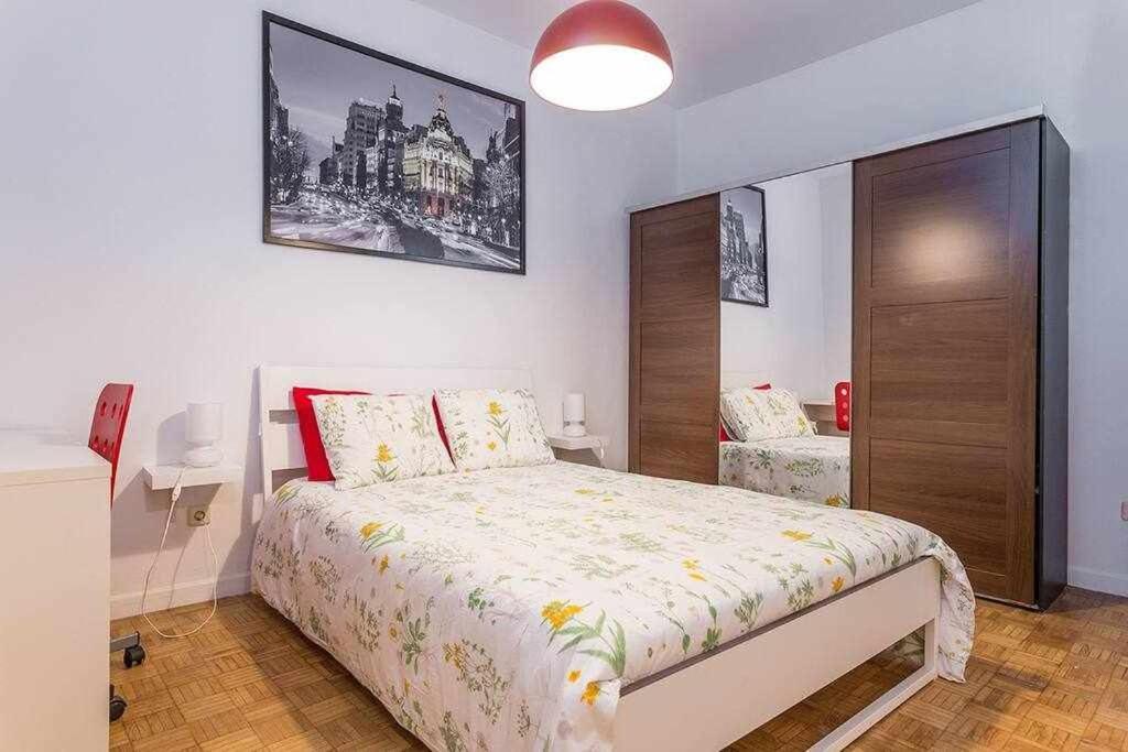 Ferienwohnung Piso Confortable Y Centrico Madrid Exterior foto
